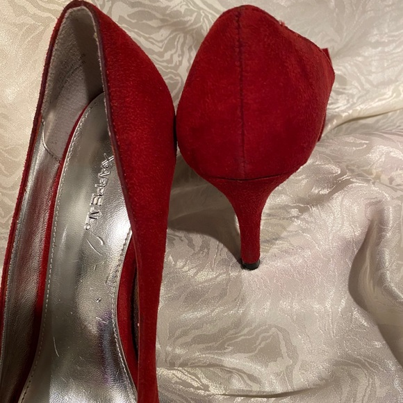 Red Suede Open Toe Pumps X.Appeal Size 9 - Picture 3 of 5